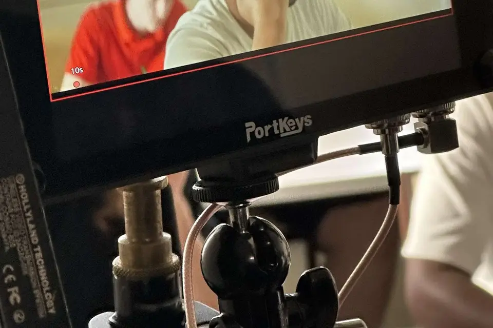 M'Art Com — photo 1