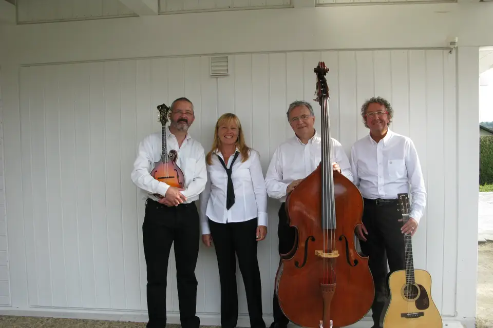 Wondergrass — photo 8