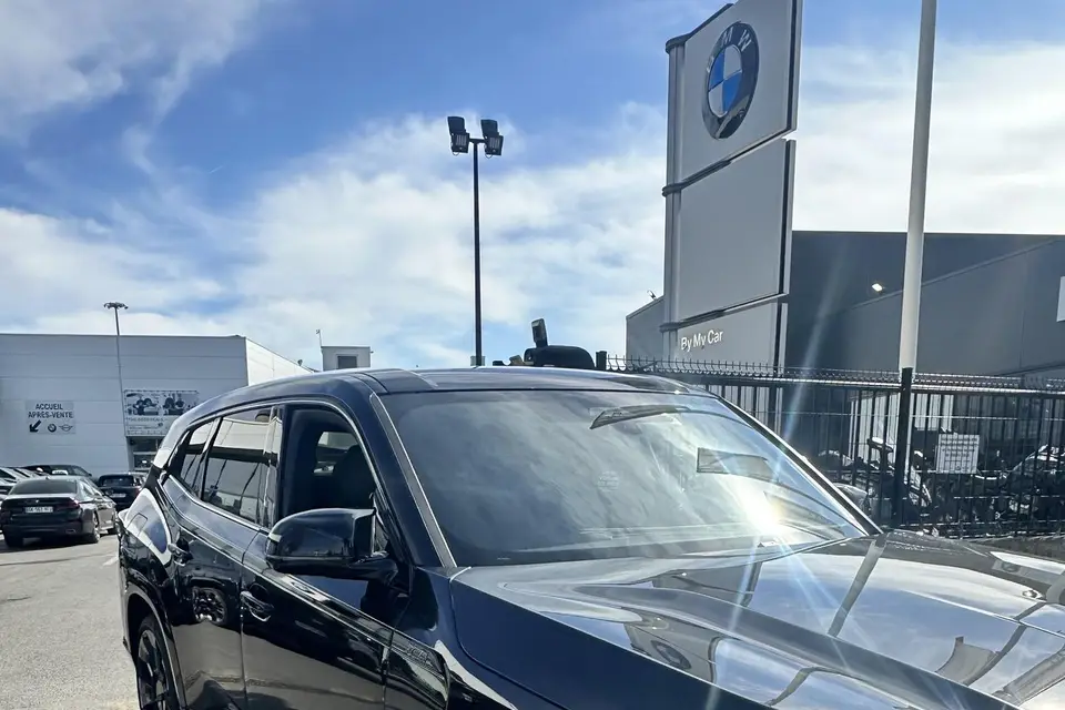 Luxury Driver — photo 1