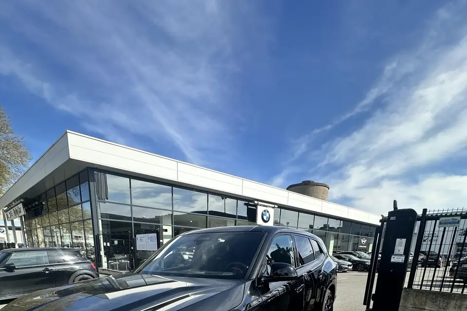 Luxury Driver — photo 2