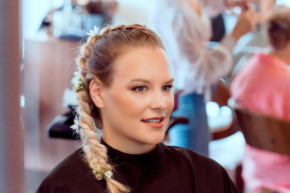 Laura Make Up — photo 2