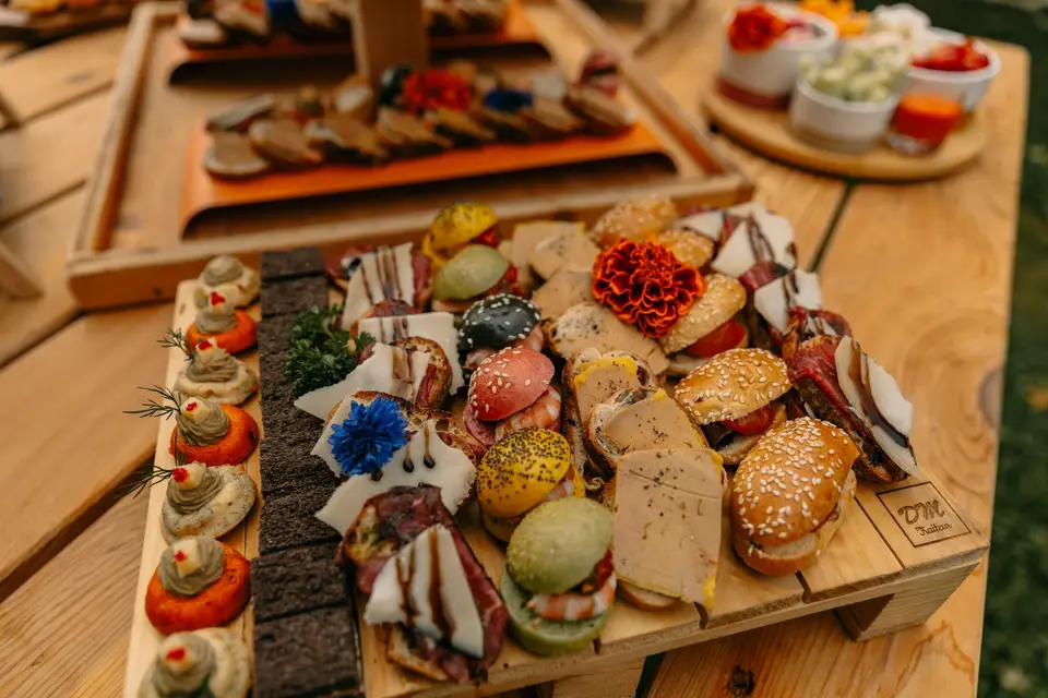 DM Traiteur — photo 2