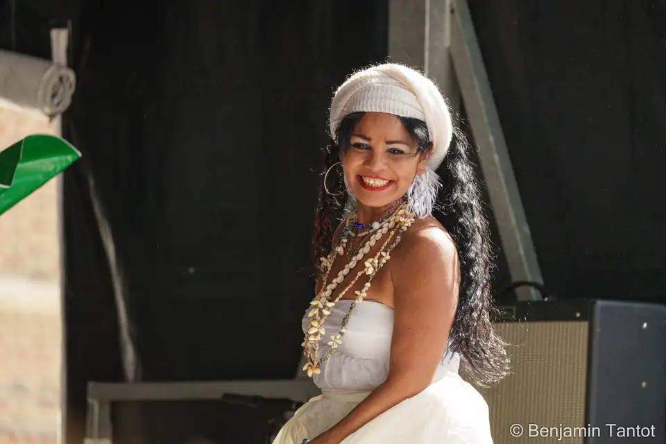 Sarita samba show Brésil — photo 7