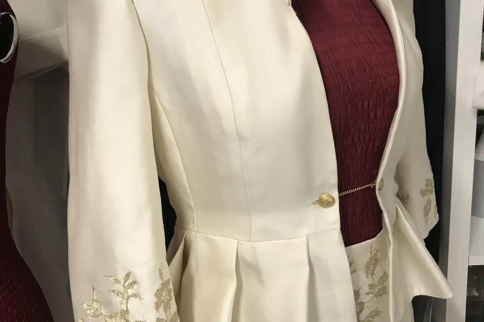 Margot Afanassieva - Artisan Tailleur — photo 1