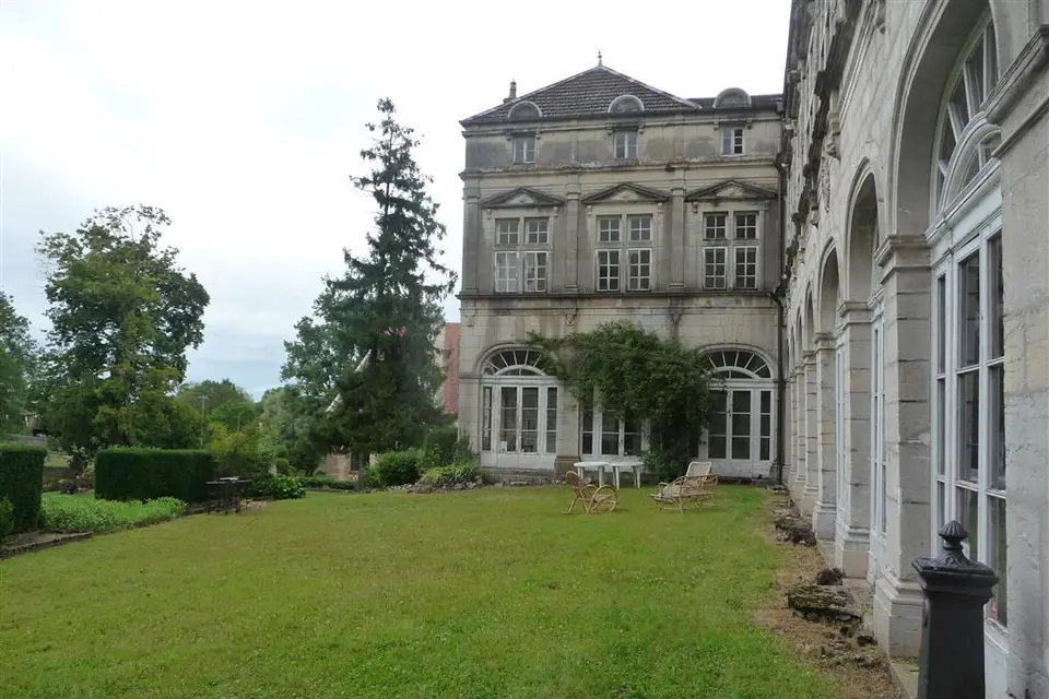 Le Château de Frasne — photo 3