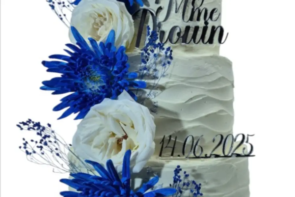 M Macarons Cakes — photo 3