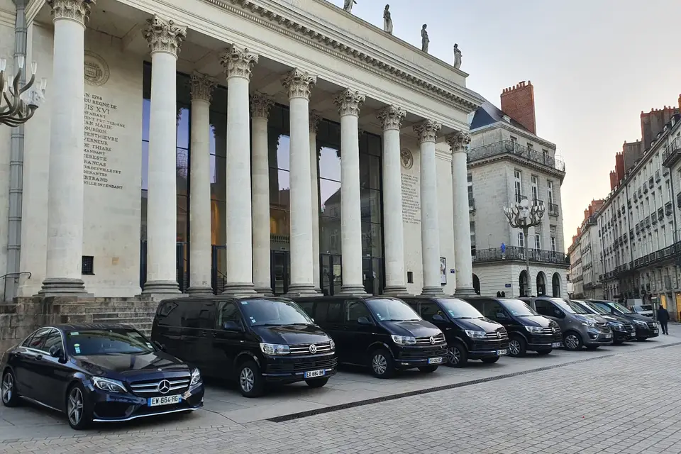 Business Class Transport — photo 4