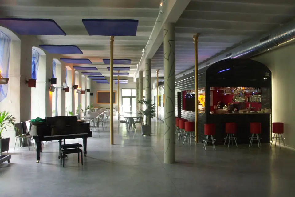 La Manufacture — photo 1