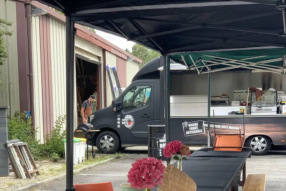 Hungry Boys — photo 1