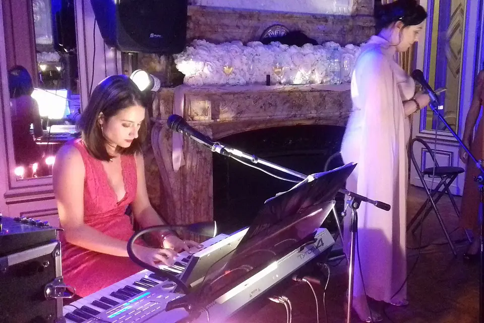 Chekspires - Variété internationale — photo 3