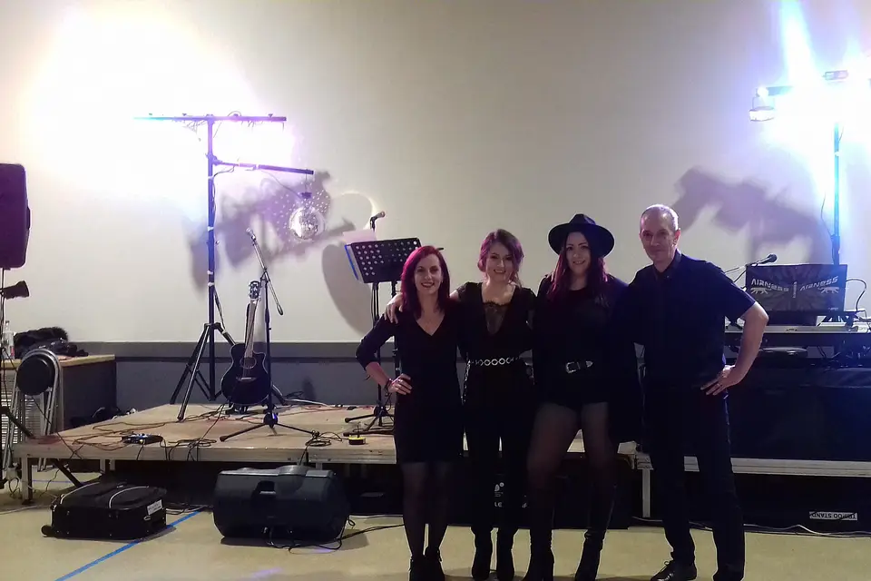 Chekspires - Variété internationale — photo 2