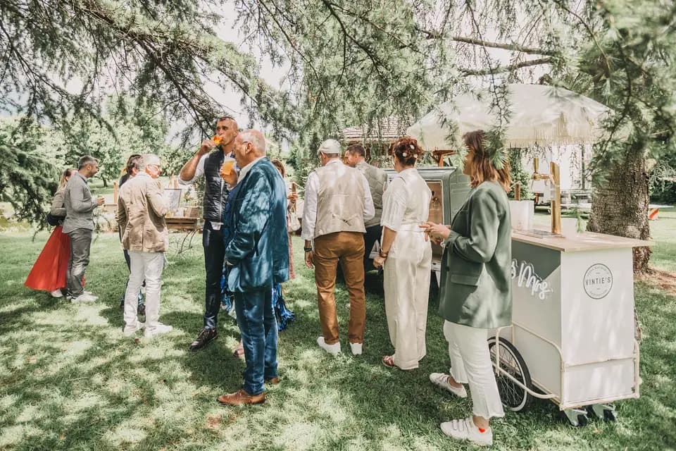 Buzz par Vintie's — photo 6