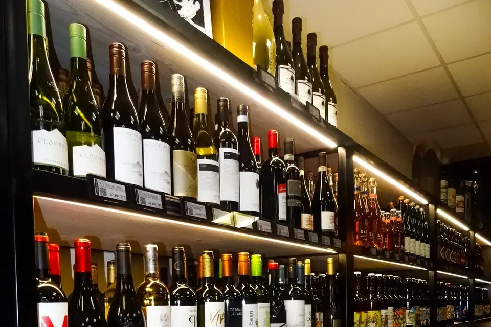 L'Hydropathe Cave et Resto — photo 3