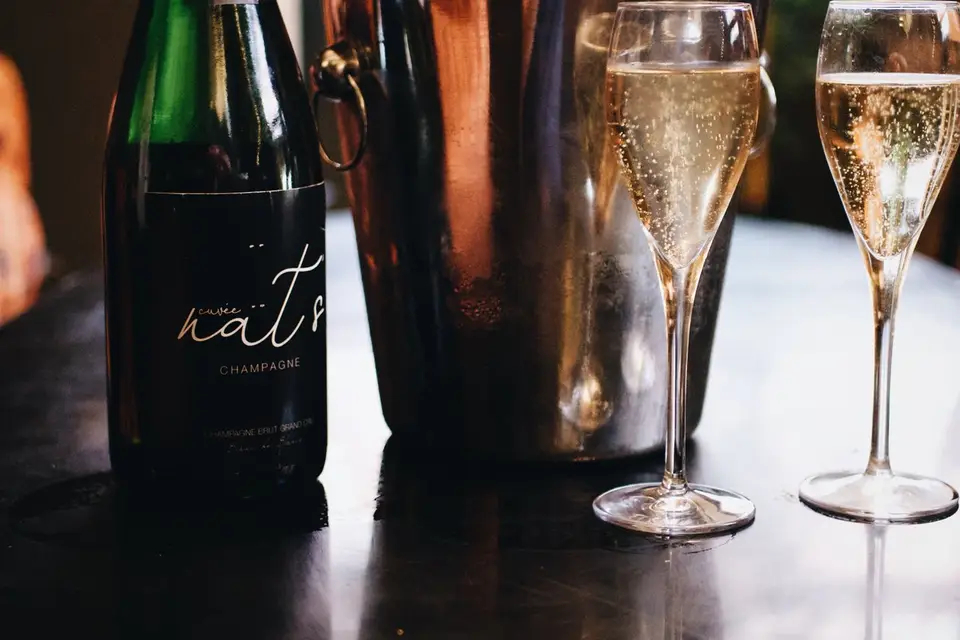 Nat's Champagne — photo 2