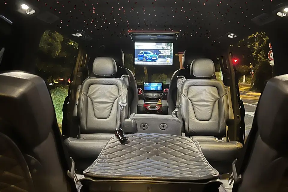 Eleven Limousines — photo 6