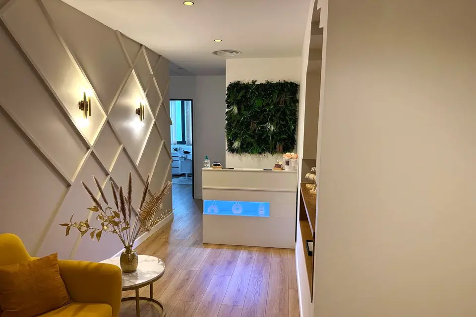 Essence d'Élégance — photo 1