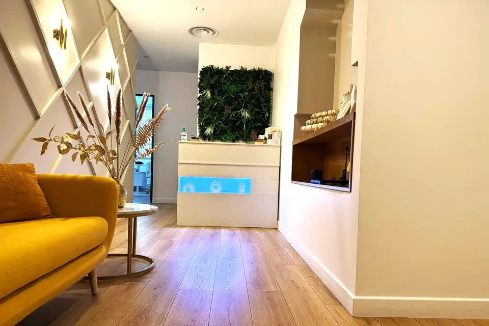 Essence d'Élégance — photo 3