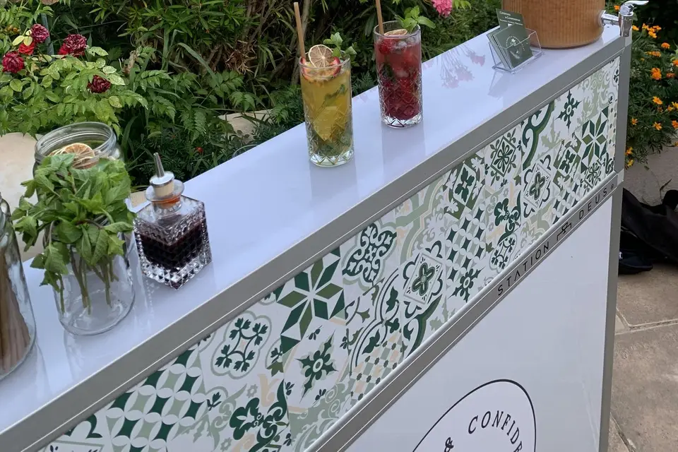 Cocktails & Confidences — photo 7