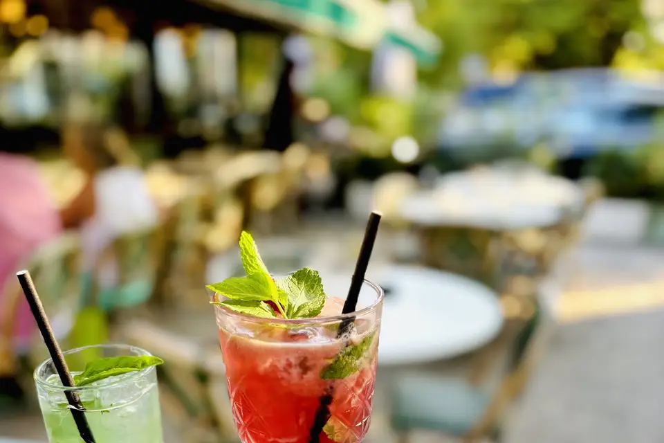 Cocktails & Confidences — photo 6