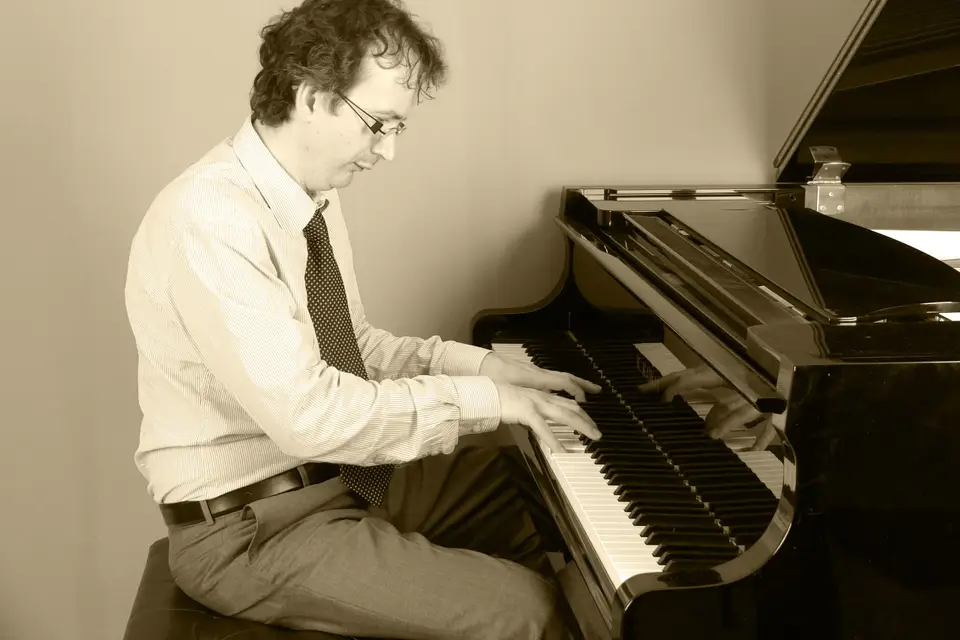 Jean-Jacques Pineau — photo 7