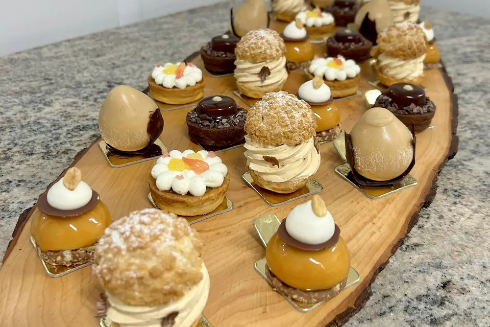 La Pâtisserie By’ Valentin Doraphé — photo 3