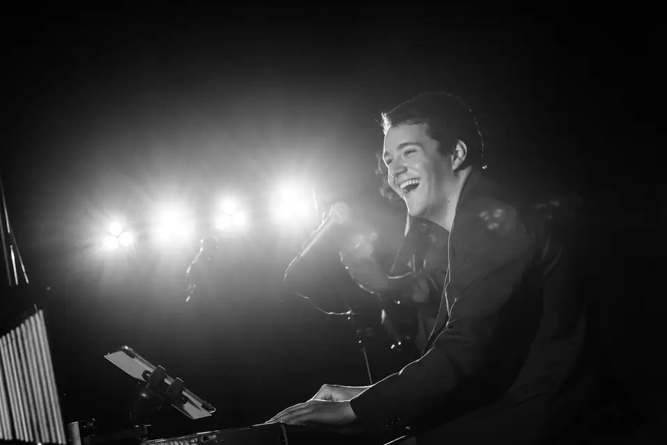 Lucas Parton — photo 1