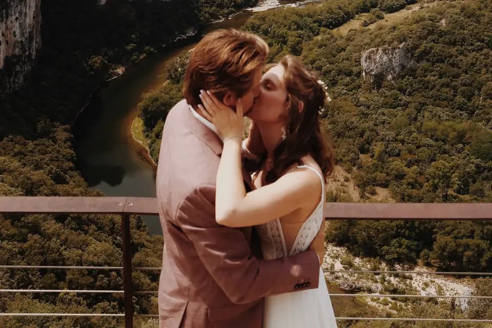 Lara Debut — photo 2