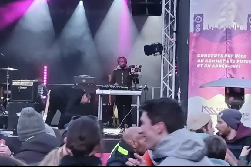 Alan Junior — photo 4