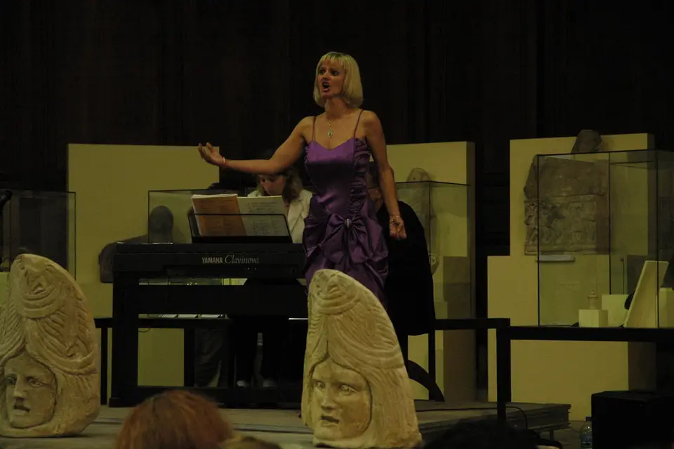 Lyrik en Folie - Marie Béatrice Huser — photo 3