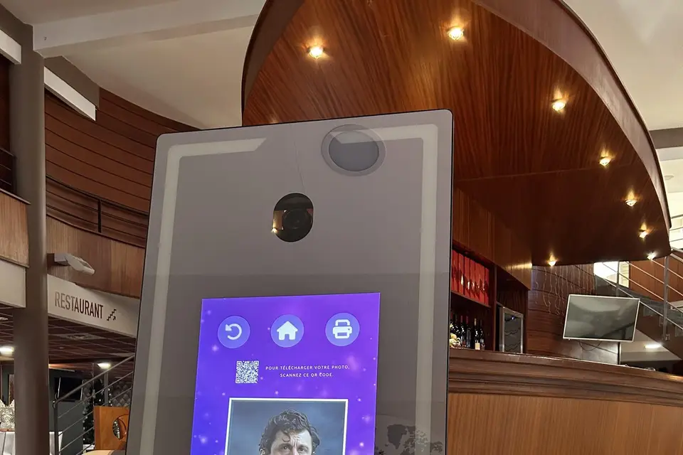 Miroir Magique — photo 1