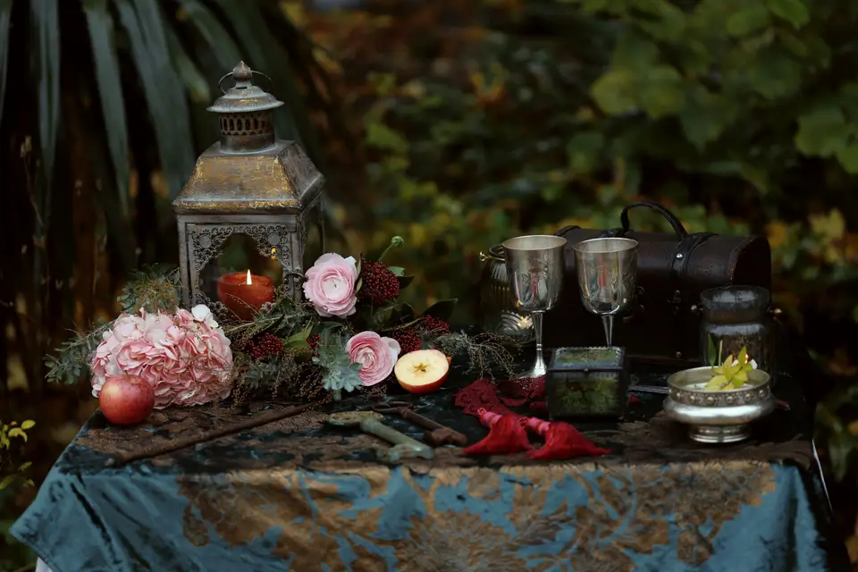 Or & Liens — photo 1