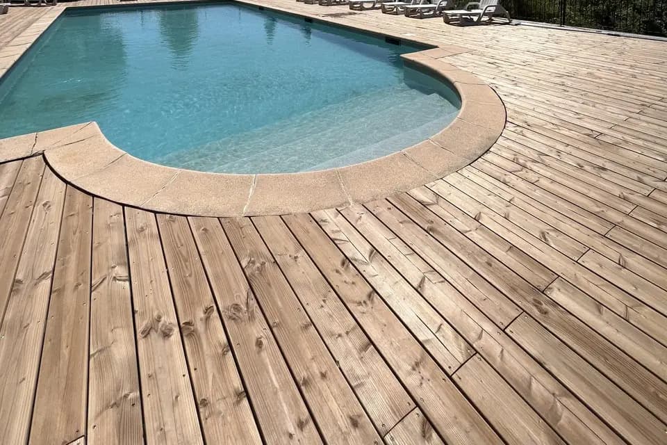 Les Ricoux — photo 2