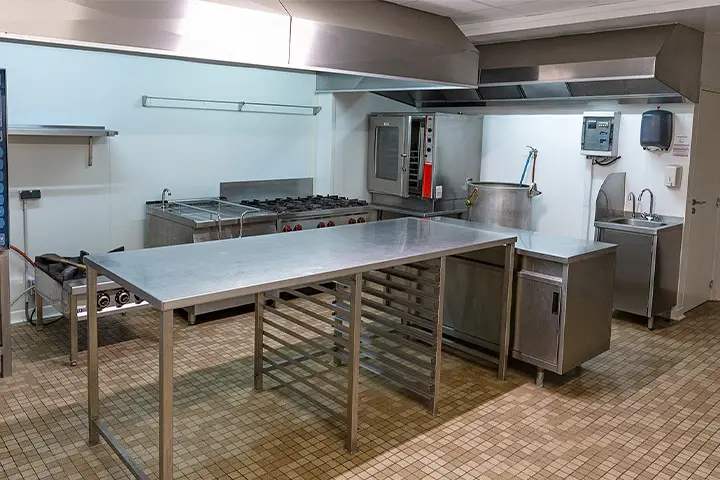 Salle Arc en Ciel — photo 7