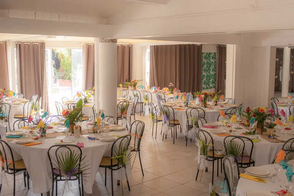 Malibu Village — photo 6