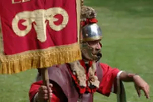 Les Voyageurs Du Temps — photo 8