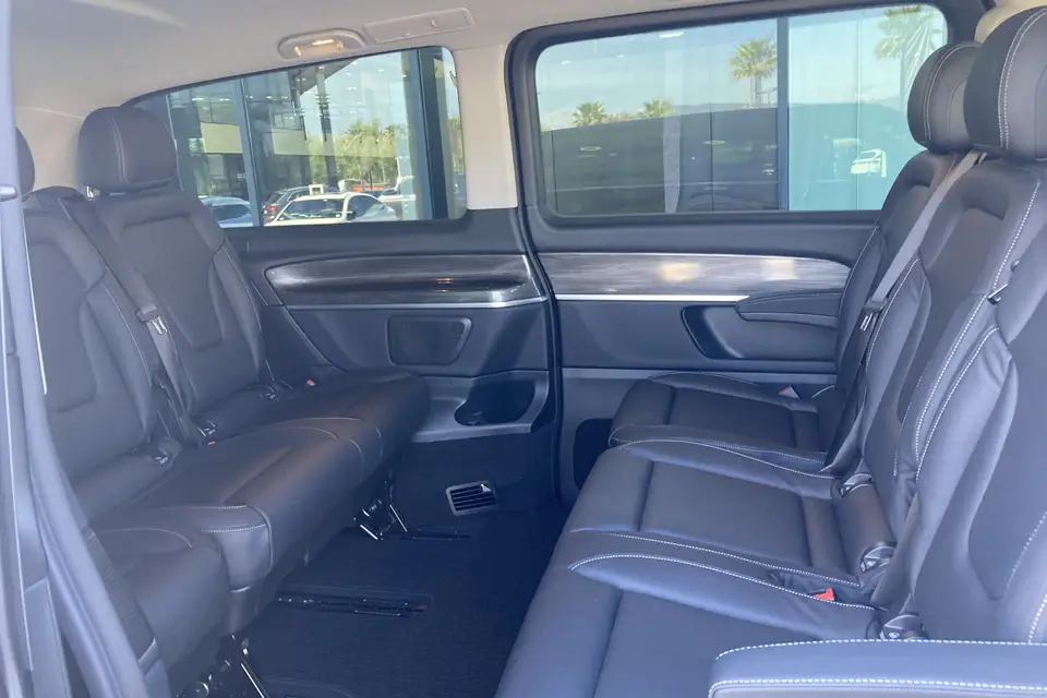 Luxotica — photo 4