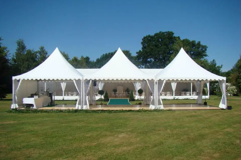 Lunch Service — photo 1