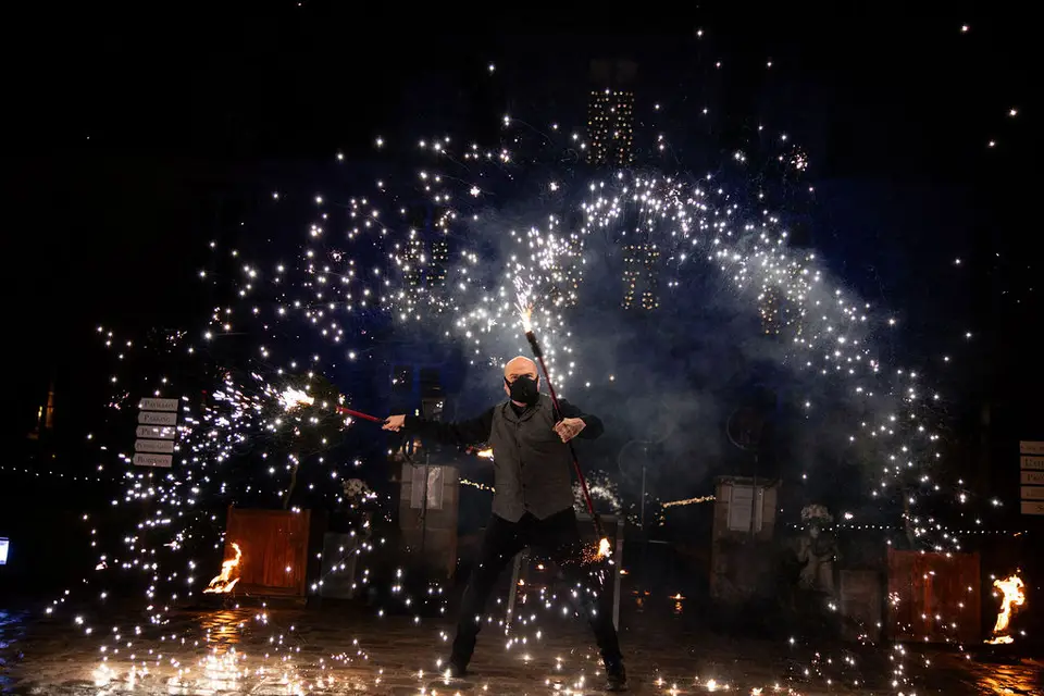 Firelight - Spectacle de feu et de led — photo 9