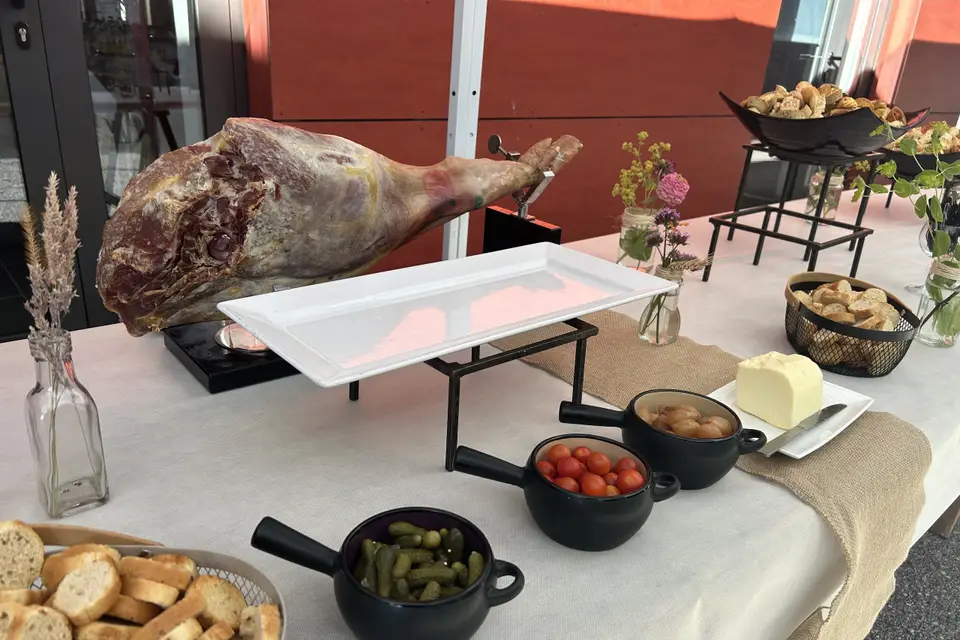 Giron Traiteur — photo 3