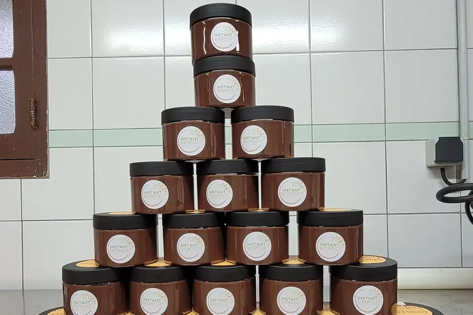 Instant Showco — photo 3