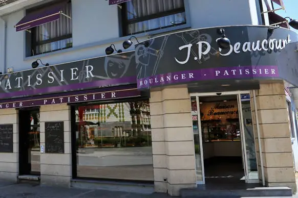 Pâtisserie Beaucourt — photo 8