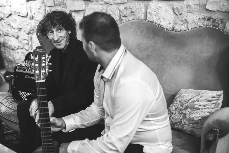 De Touches et De Cordes — photo 3