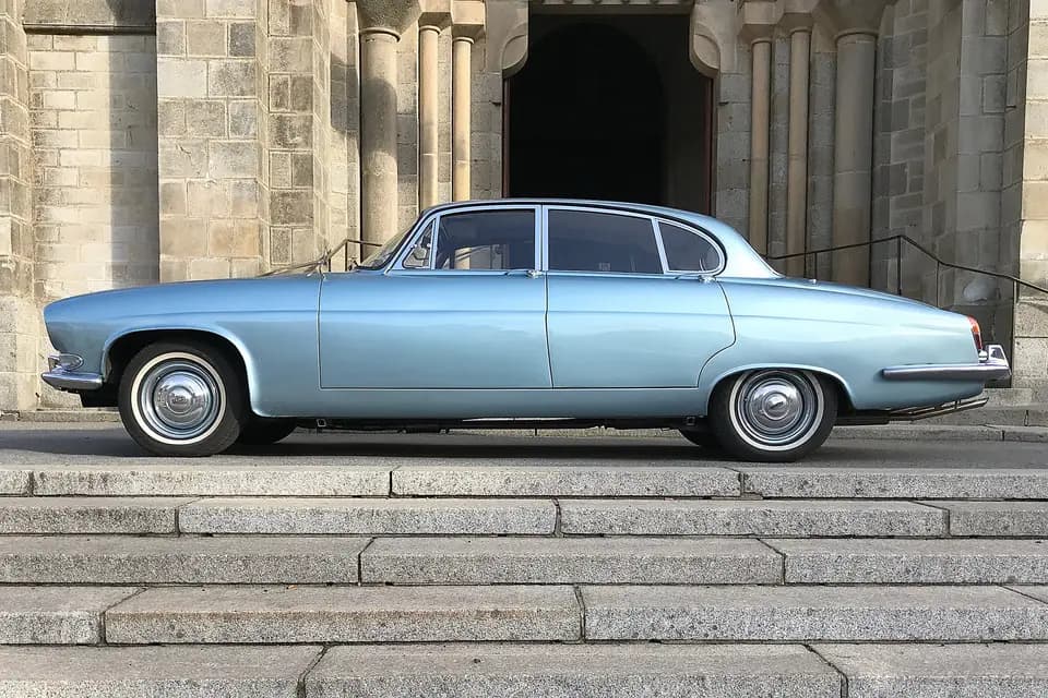 Jaguar Opalescent — photo 5