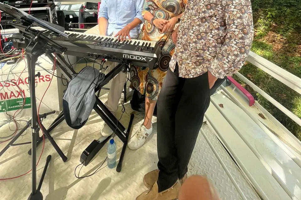 Sax & Groove — photo 1