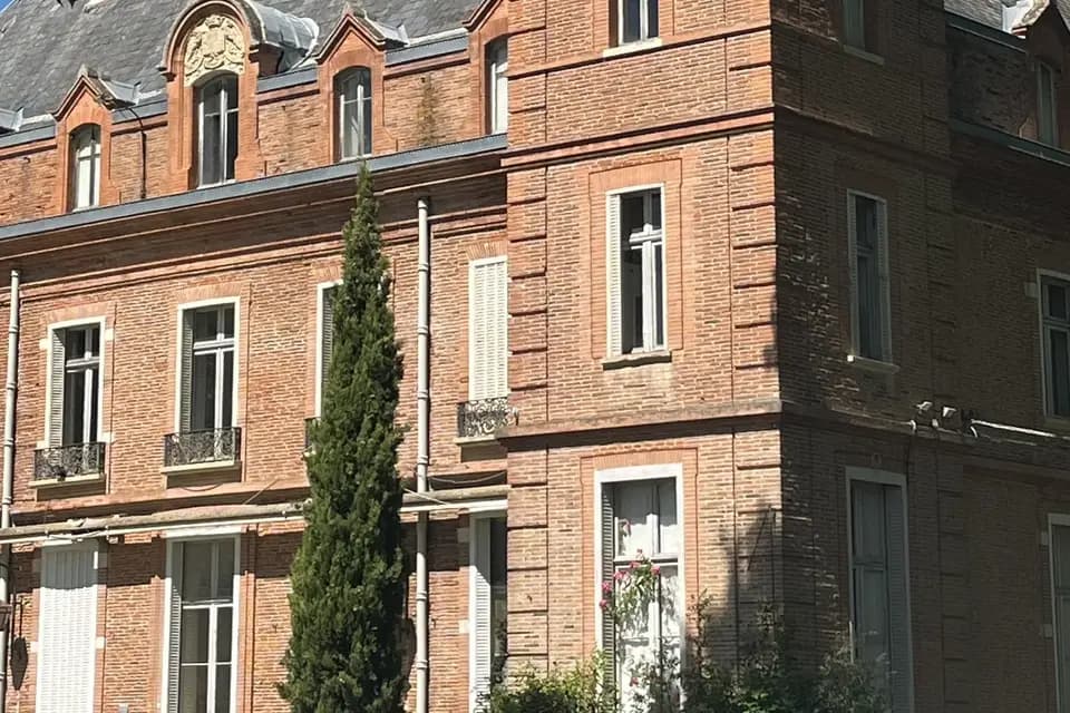 Marie Servieres Makeup Artist — photo 4