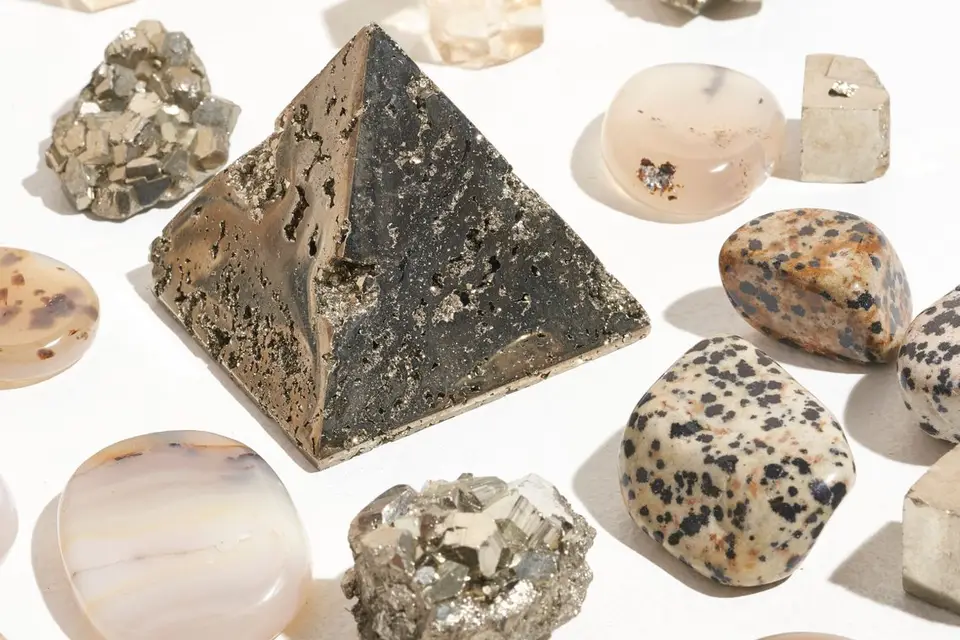 Let's Play On The Moon — photo 1