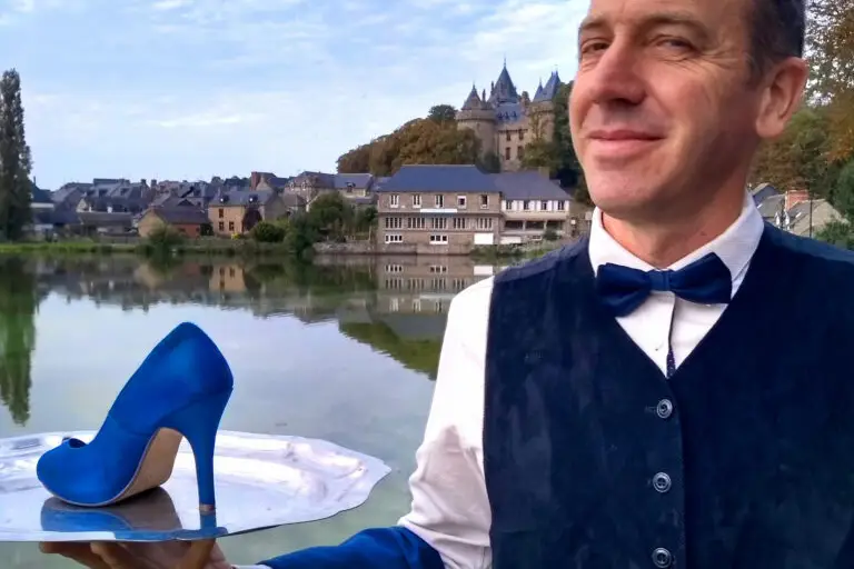 Bastien, le faux serveur — photo 4