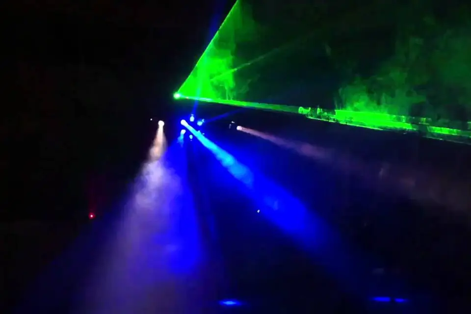 Compas Act — photo 3