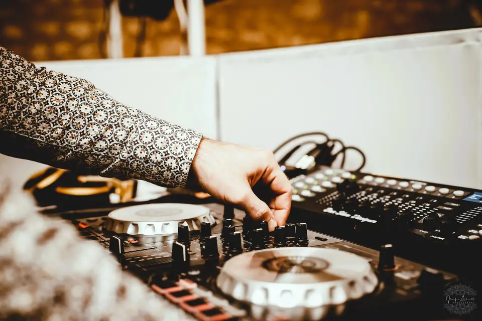 BE...MAGIC — photo 2