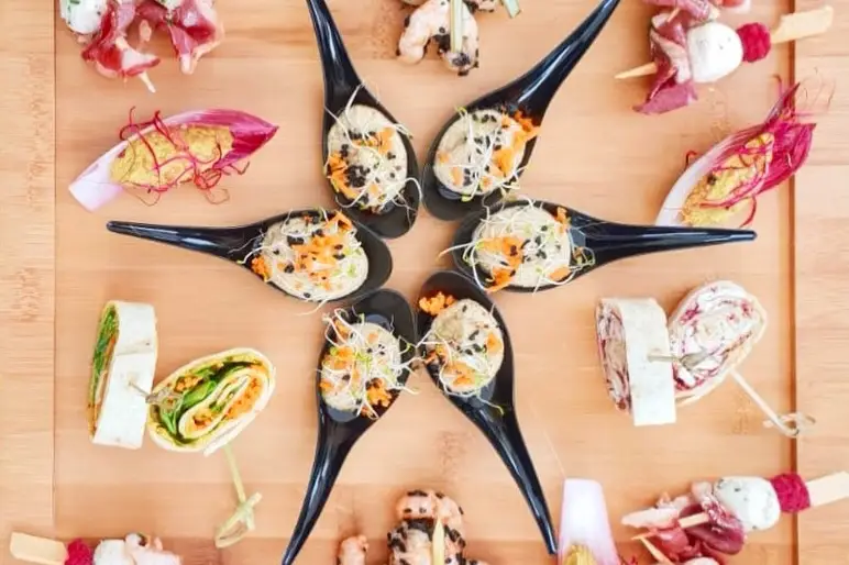 What The Truck — photo 4